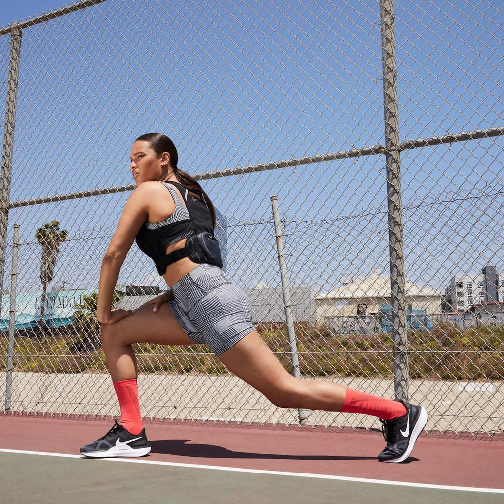 Кроссовки женские