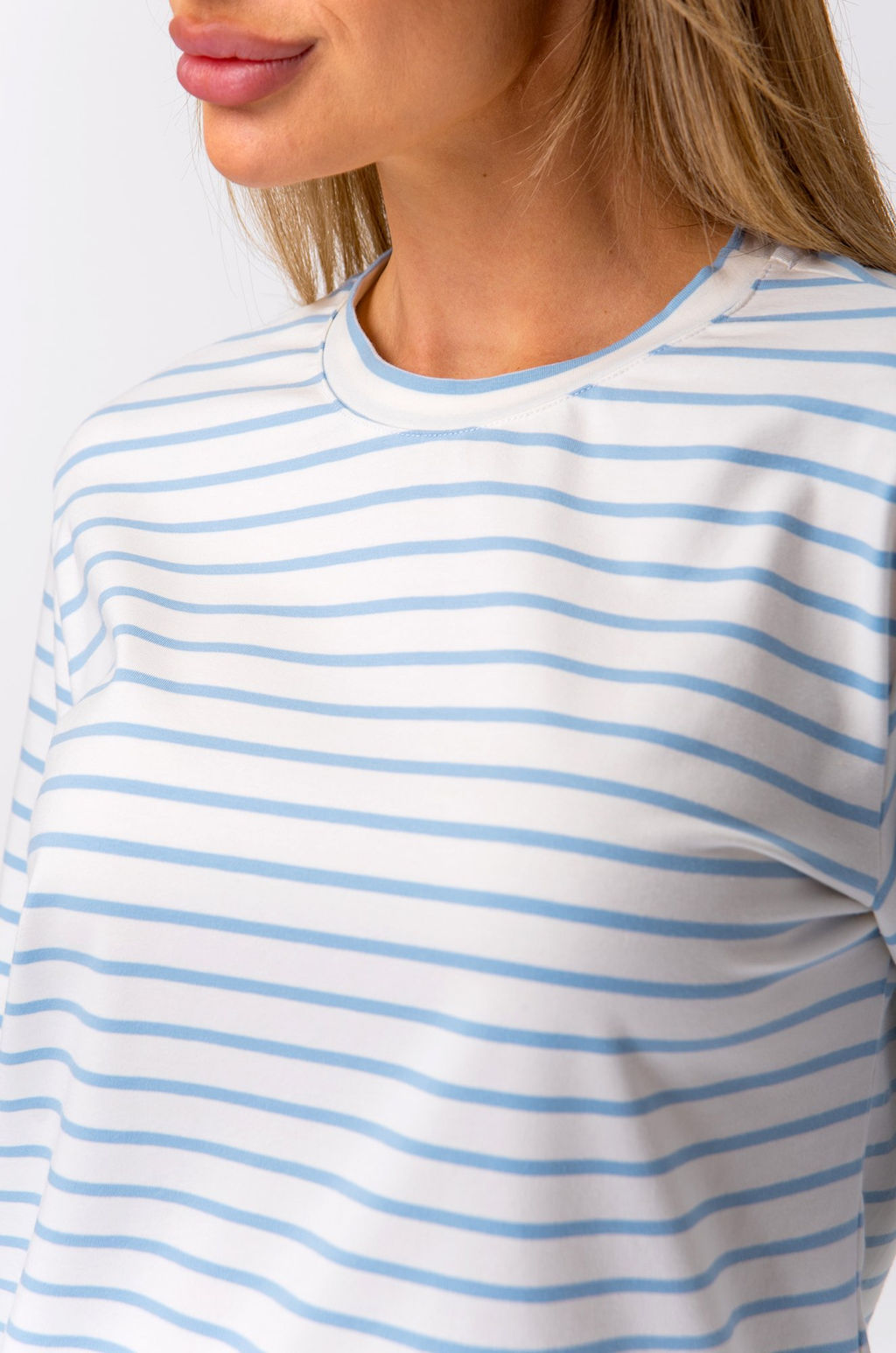 Женский лонгслив в полоску Happy Fox фото 9