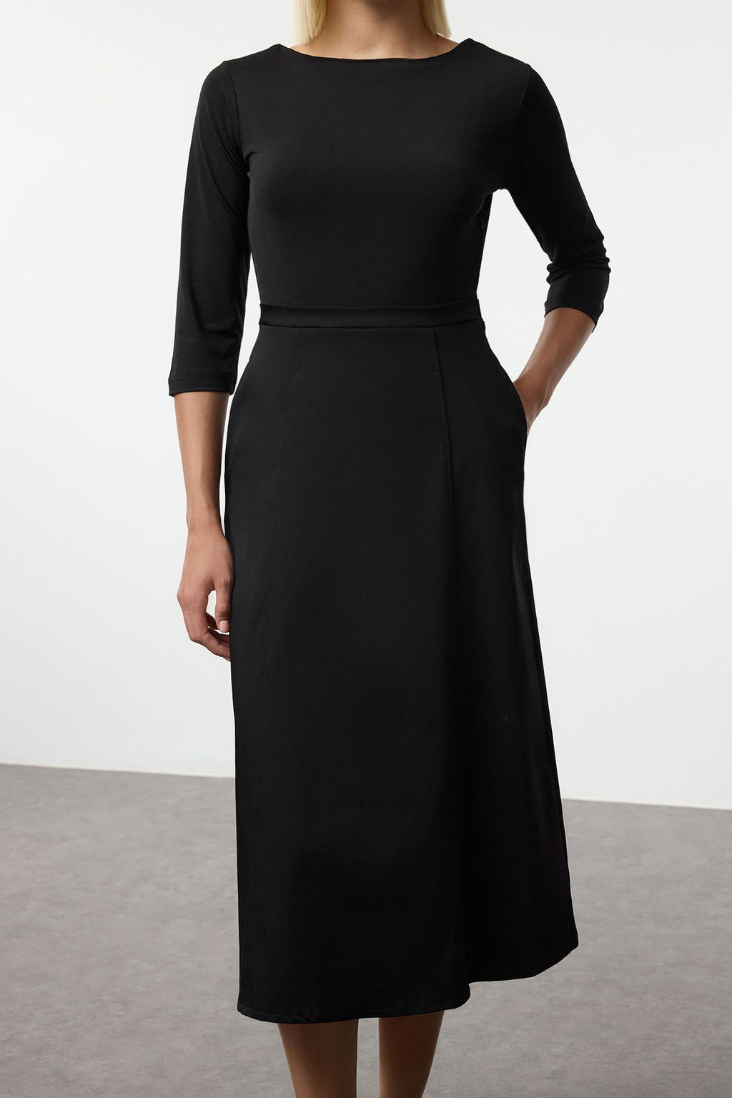 Trendyolmilla Siyah Belden Ac?lan Kumas Mixli Midi Dokuma Elbise TWOAW25EL00144  фото 4