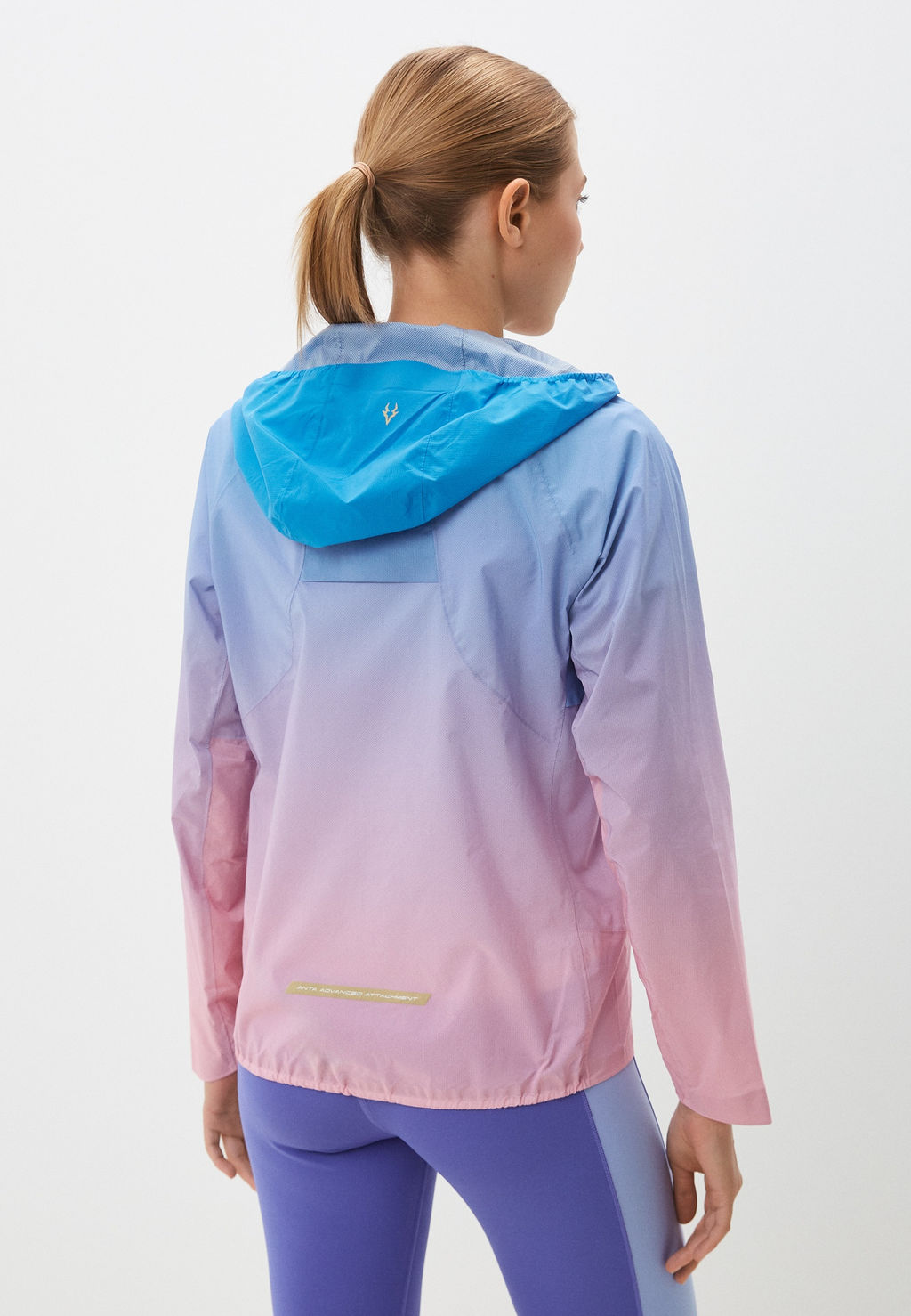 Ветровка с капюшоном Розовый