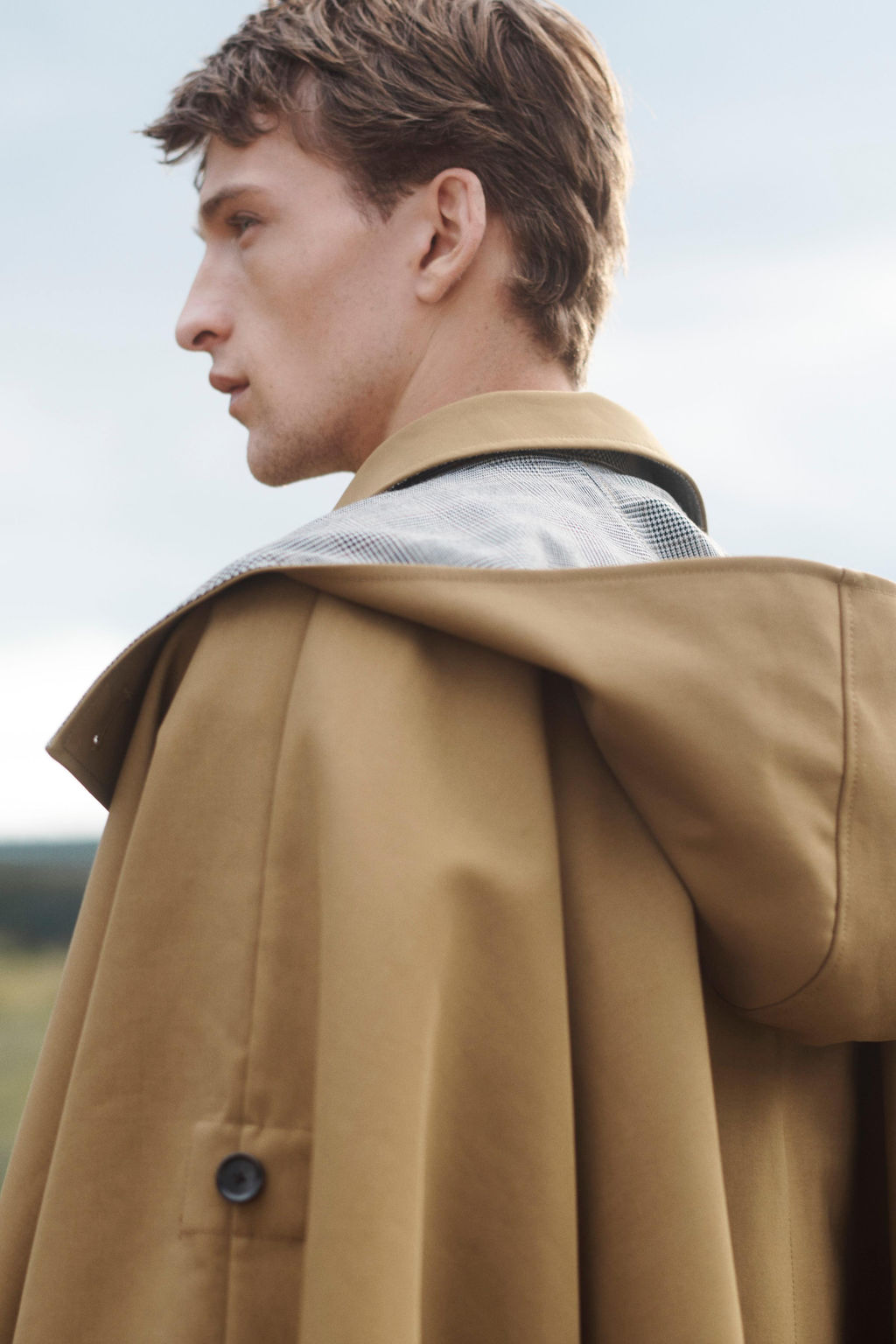 CONTRAST CHECK WATER-REPELLENT PONCHO LIMITED EDITION - Zara фото 5
