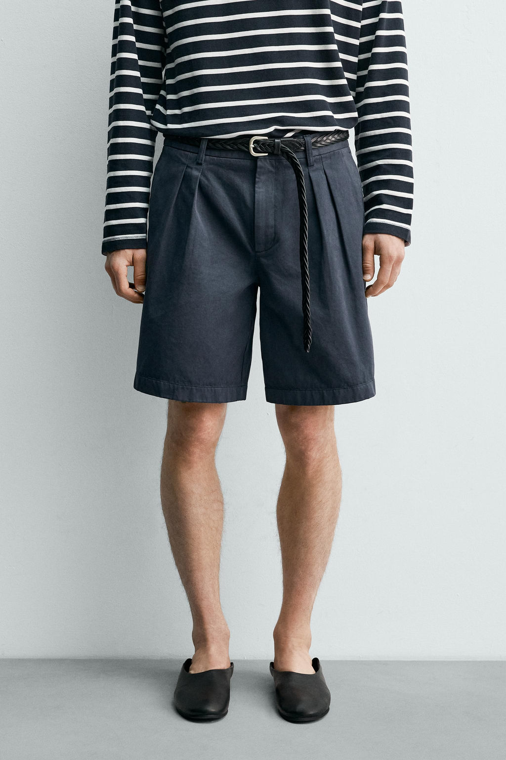 BERMUDA RELAXED FIT PLIEGUES AARON LEVINE X ZARA / az-empolvado