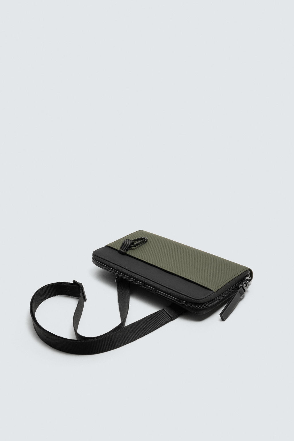 RUBBERISED XL WALLET