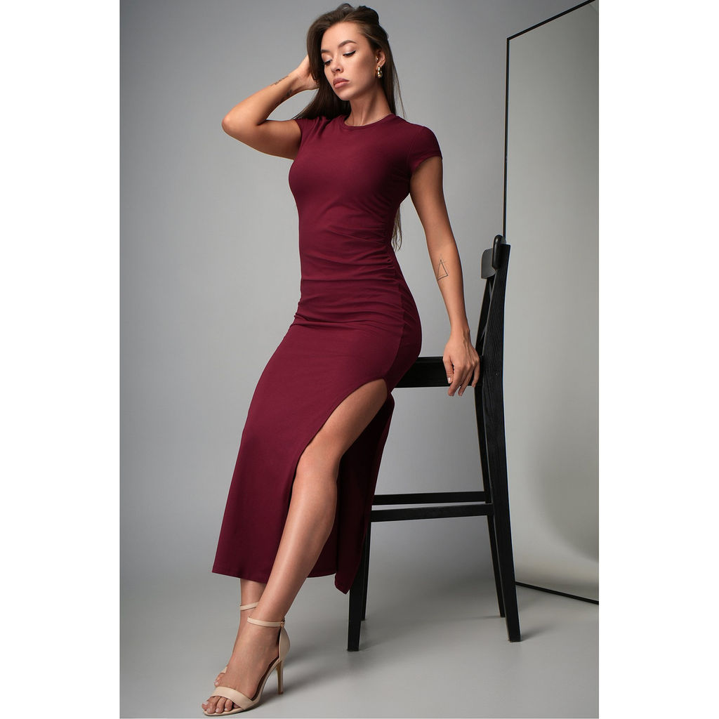 Женское облегающее платье с разрезом Happyfox