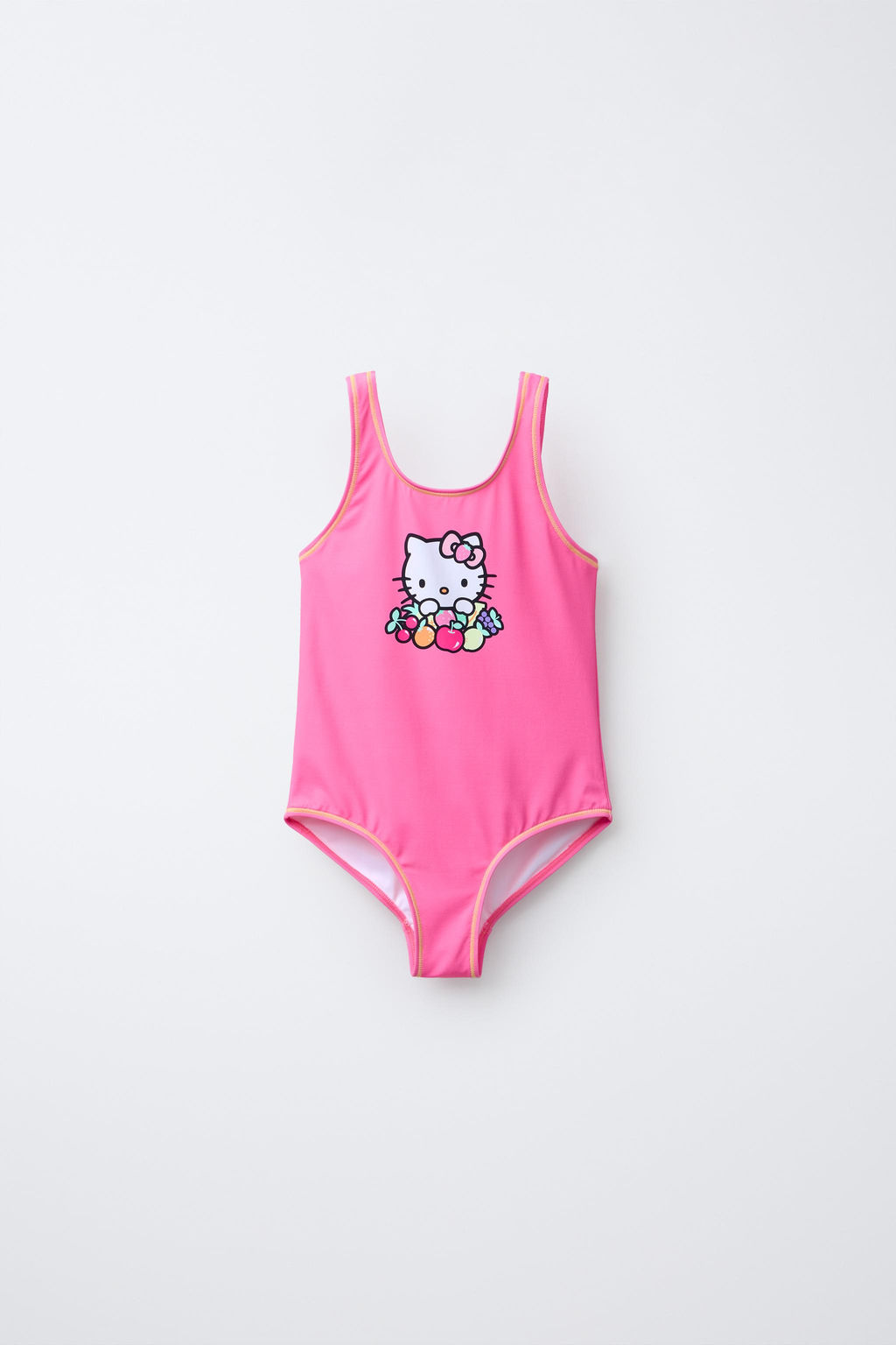 6-14 A?OS/ BA?ADOR FRUTAS HELLO KITTY SANRIO / Fucsia