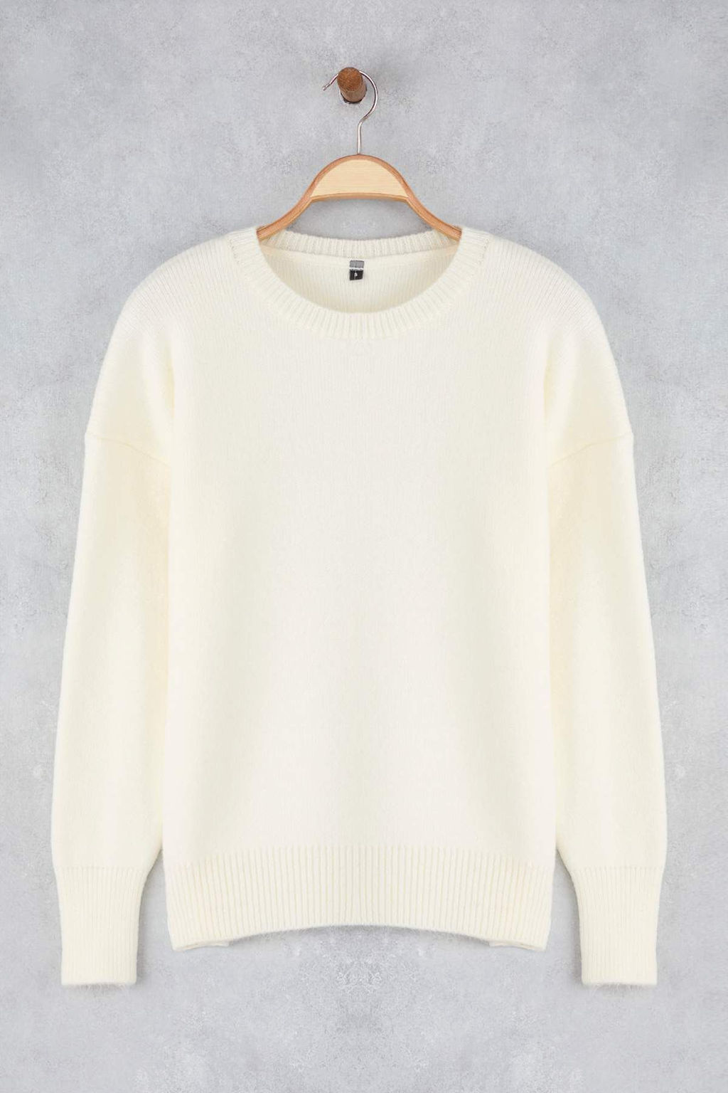 Wardrobe Essentials Ekru Yunlu Premium Iplik Basic Genis Kal?p Triko Kazak | TWOAW26KZ00065