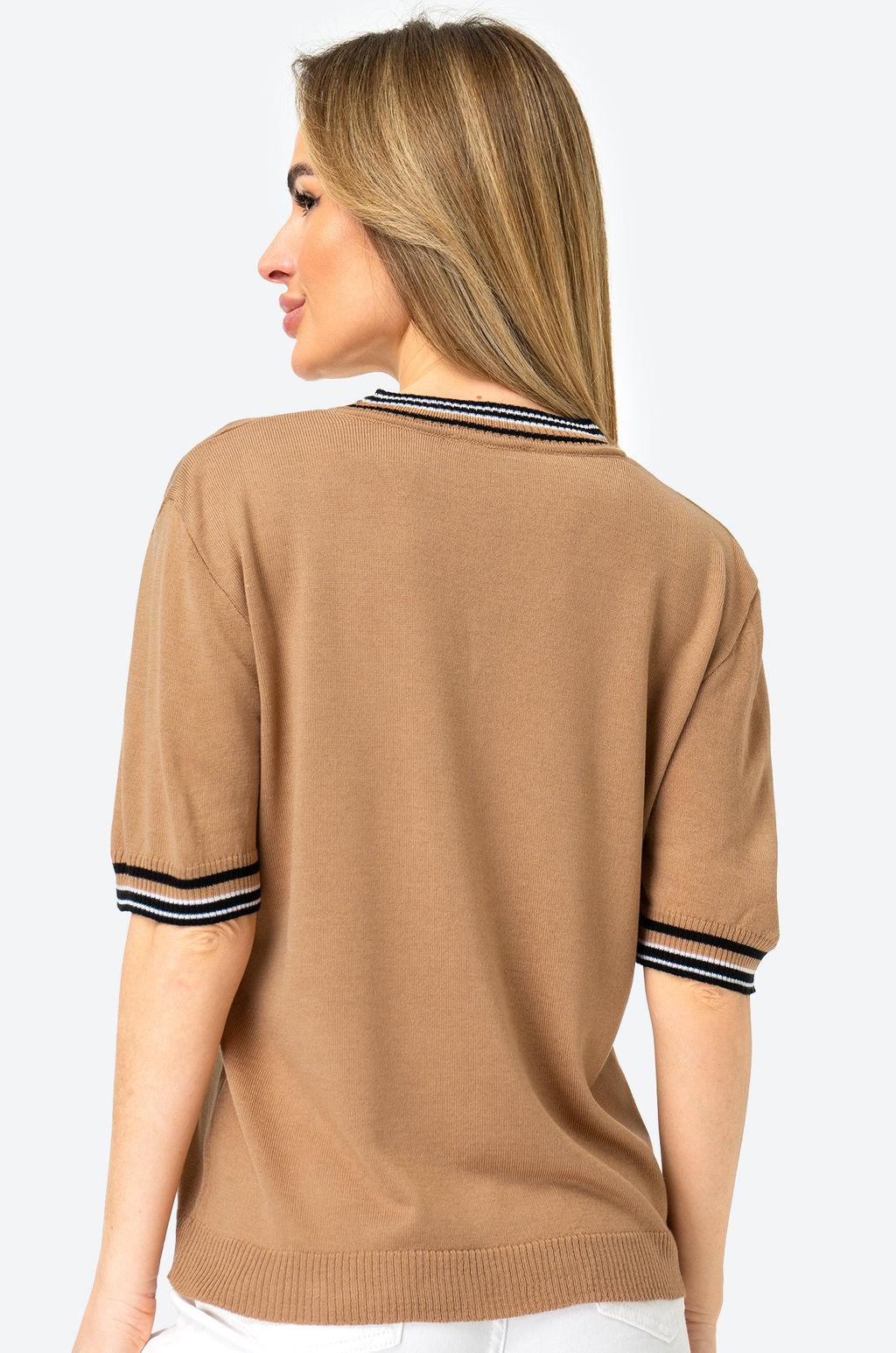 Женская футболка из вязаного трикотажа с V-образным вырезом Happy Fox  фото 27