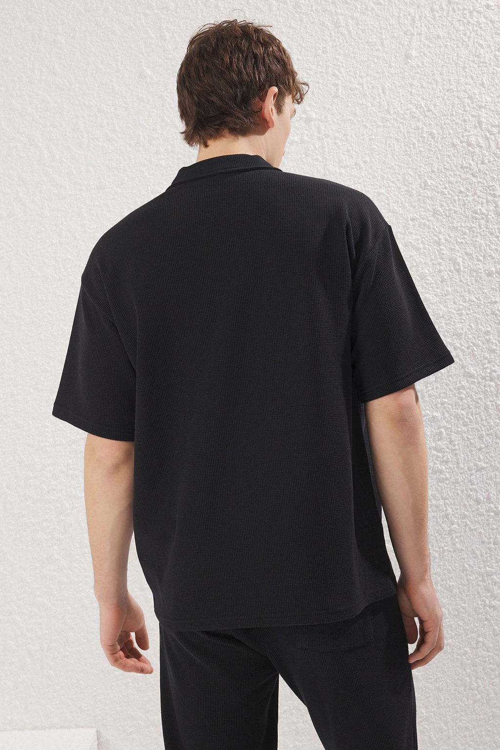 Siyah Oversize/Genis Kesim Dokulu Fermuarl? Polo Yaka T-shirt