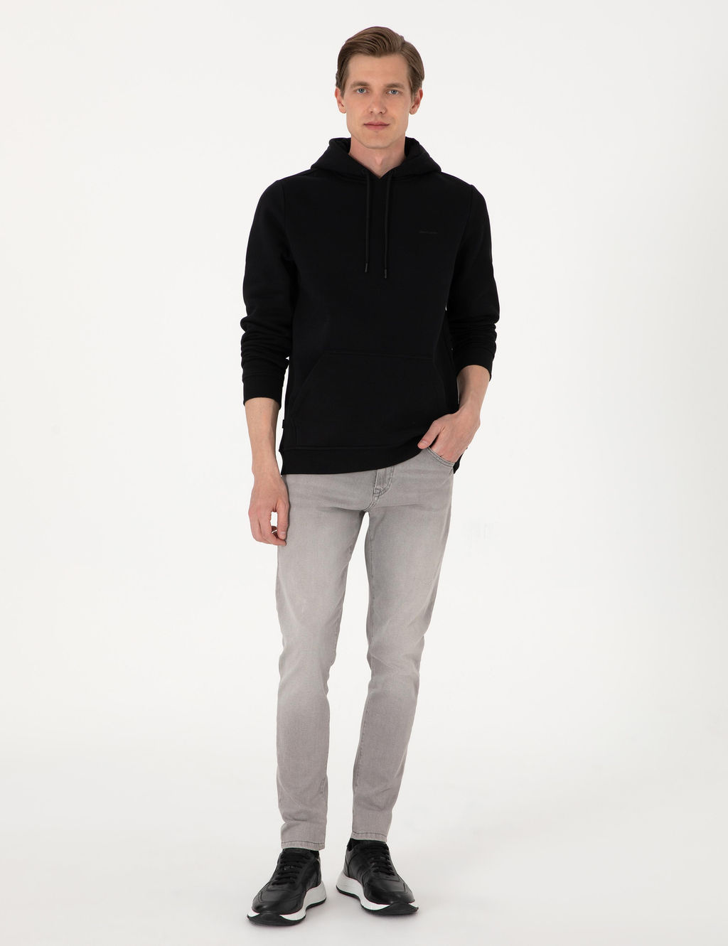 Siyah 2 _plik Regular Fit __i Polarl_ Kap__onlu Basic Sweatshirt