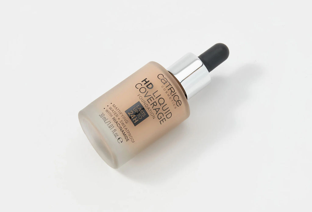 Тональная основа HD Liquid Coverage Foundation, 030 Sand Beige песочный 759830