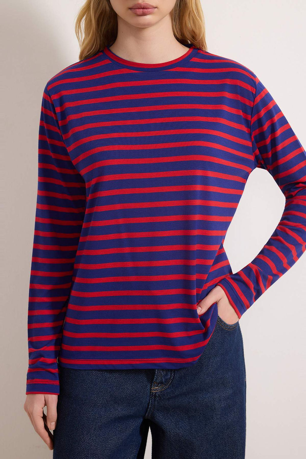 K?rm?z?-Lacivert Cizgili Regular/Normal Kal?p Basic Bisiklet Yaka Orme T-Shirt TWOAW23TS00002