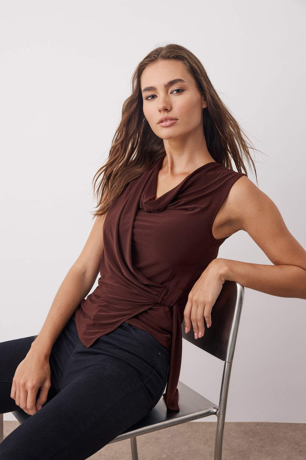 Kahverengi Drape Detayl? Degaje Yaka Uzun Kol Orme Bluz TWOAW26BZ00127