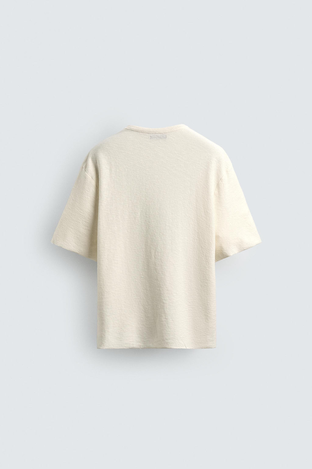 CAMISETA DE PUNTO ESTAMPADO CONTRASTE / Blanco roto