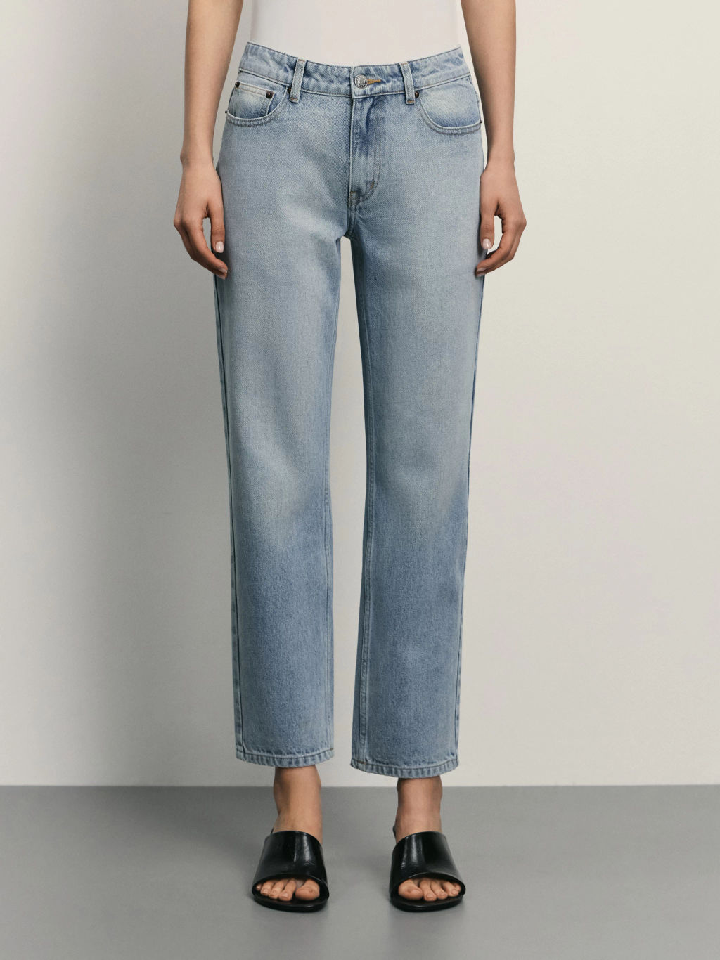 Джинсы straight укороченные / Zarina  фото 2