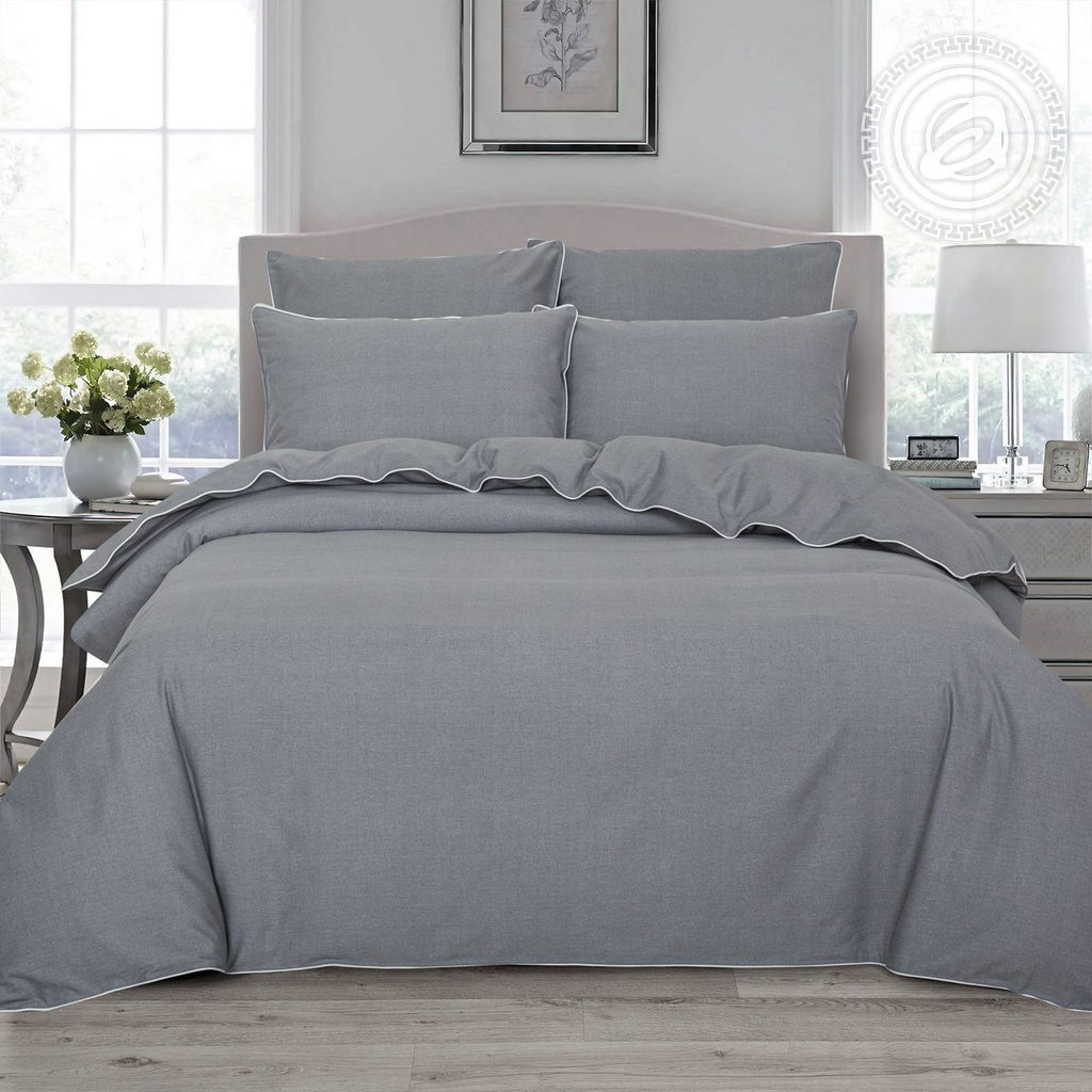 Постельное белье Эдвин (велюр) Евро/Пододеяльник: 1 шт. - 220*200; Простыня: 1 шт. - 220*240; Наволочка: 2 шт. - 70*70; Наволочка: 2 шт. - 50*70; Велюр