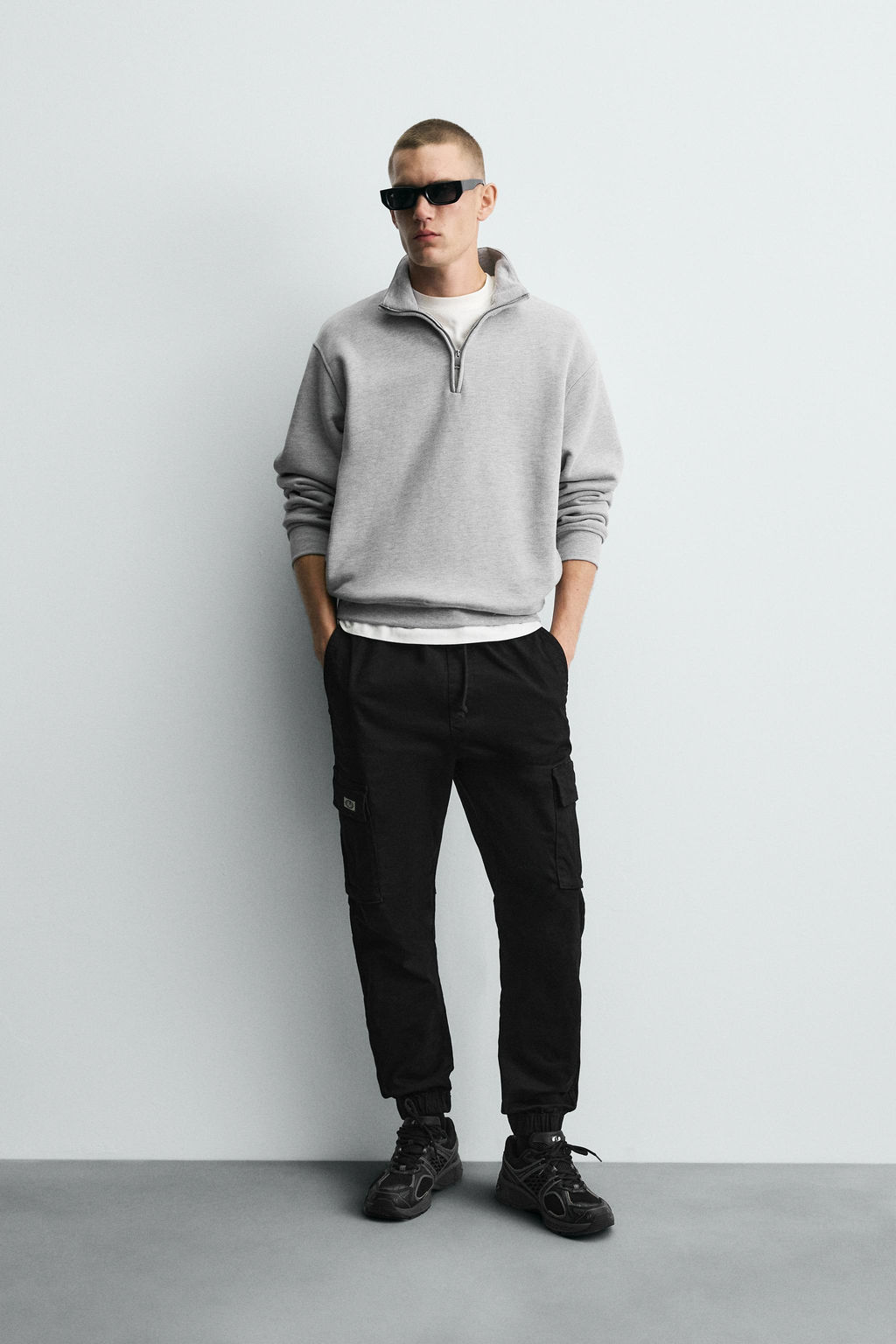 PANTAL?N CARGO SLIM FIT / Negro