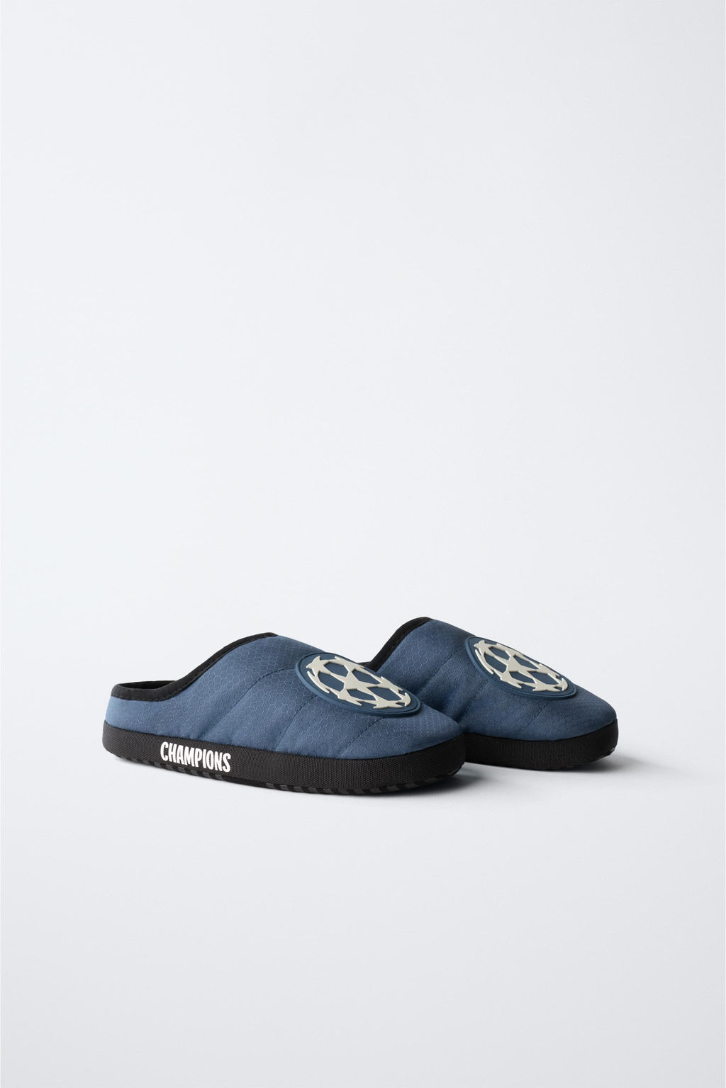 UEFA CHAMPIONS LEAGUE ® SLIPPERS