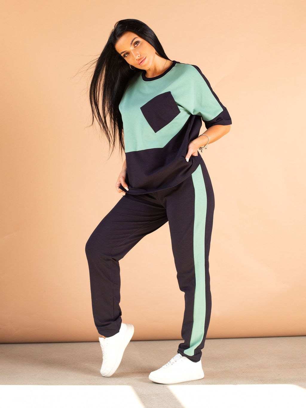 Костюм женский футер 2-х нитка с брюками ТЕХНО ЗЕЛЕНЬ - Domtrik фото 3