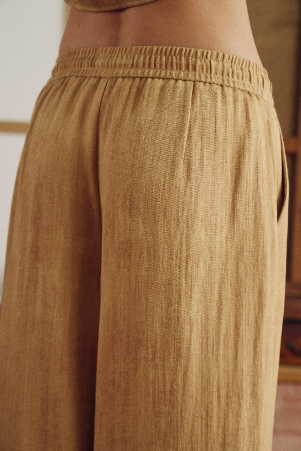 PANTAL?N ANCHO CORD?N / Mostaza