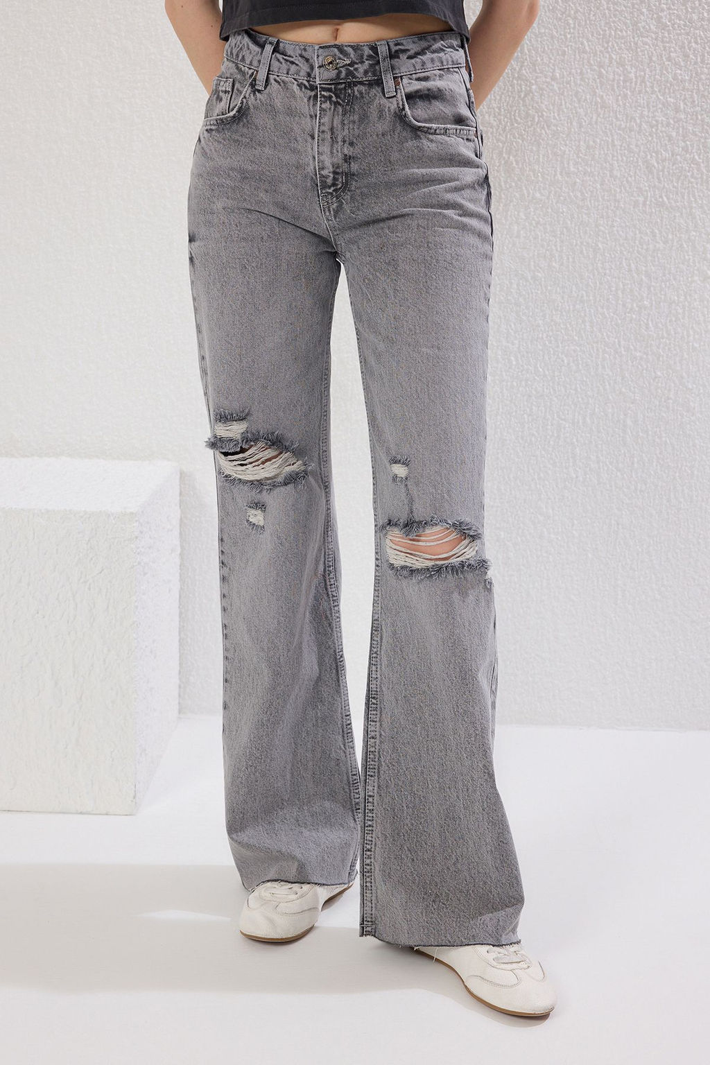 Gri Y?rt?k Detayl? Normal Bel Wide Leg Jeans TWOSS25JE00216 - Trendyolmilla фото 3