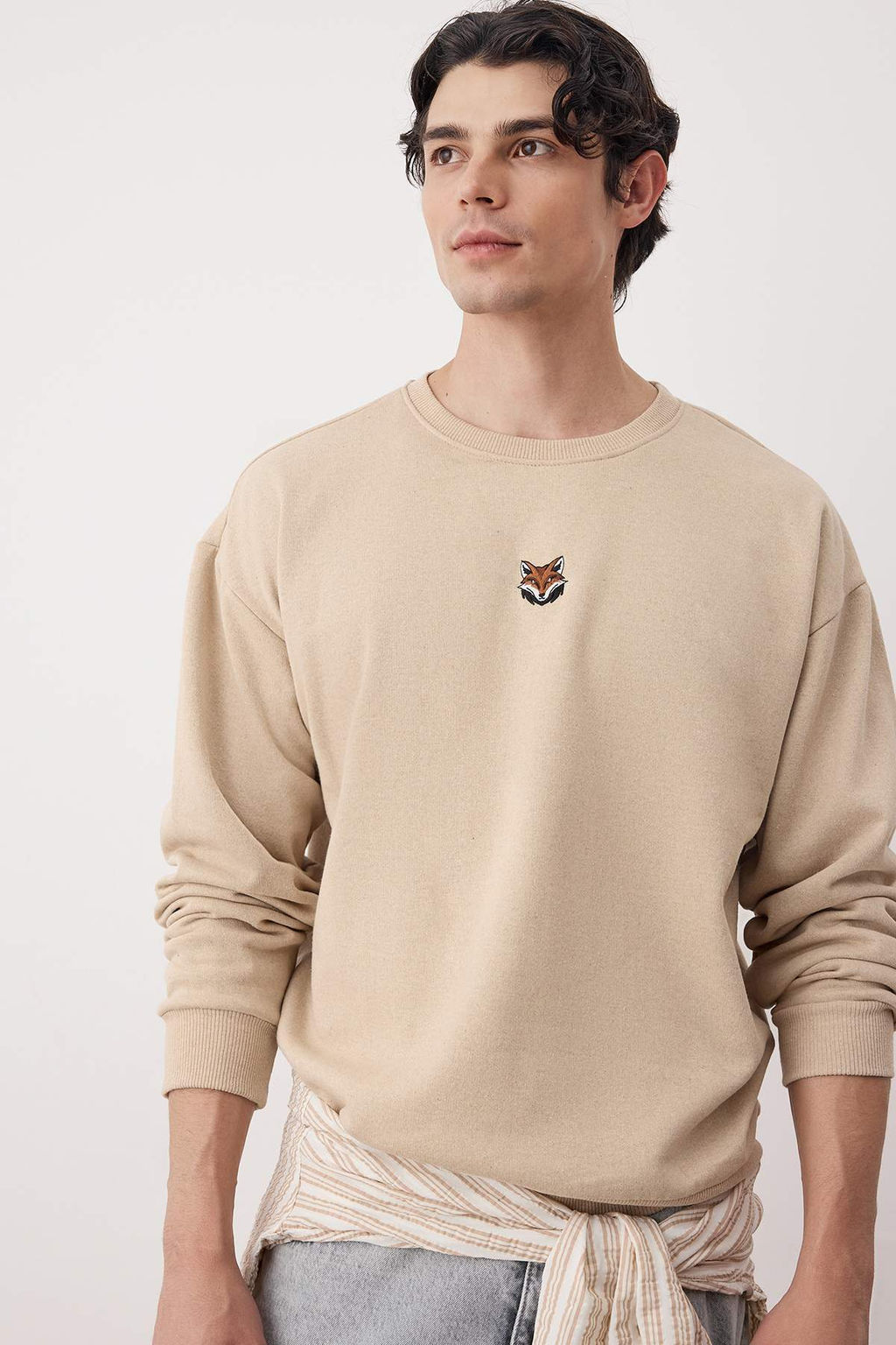 Tas Oversize/Genis Kesim Bisiklet Yaka Uzun Kol Hayvan Nak?sl? Sweatshirt TMNAW24SW00169