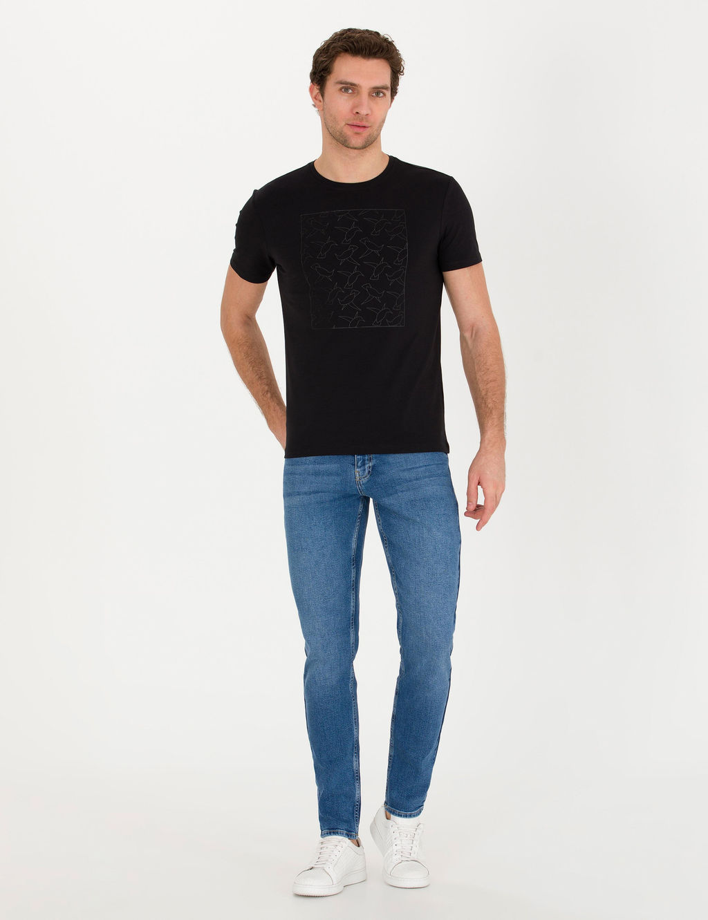 Черная облегающая футболка