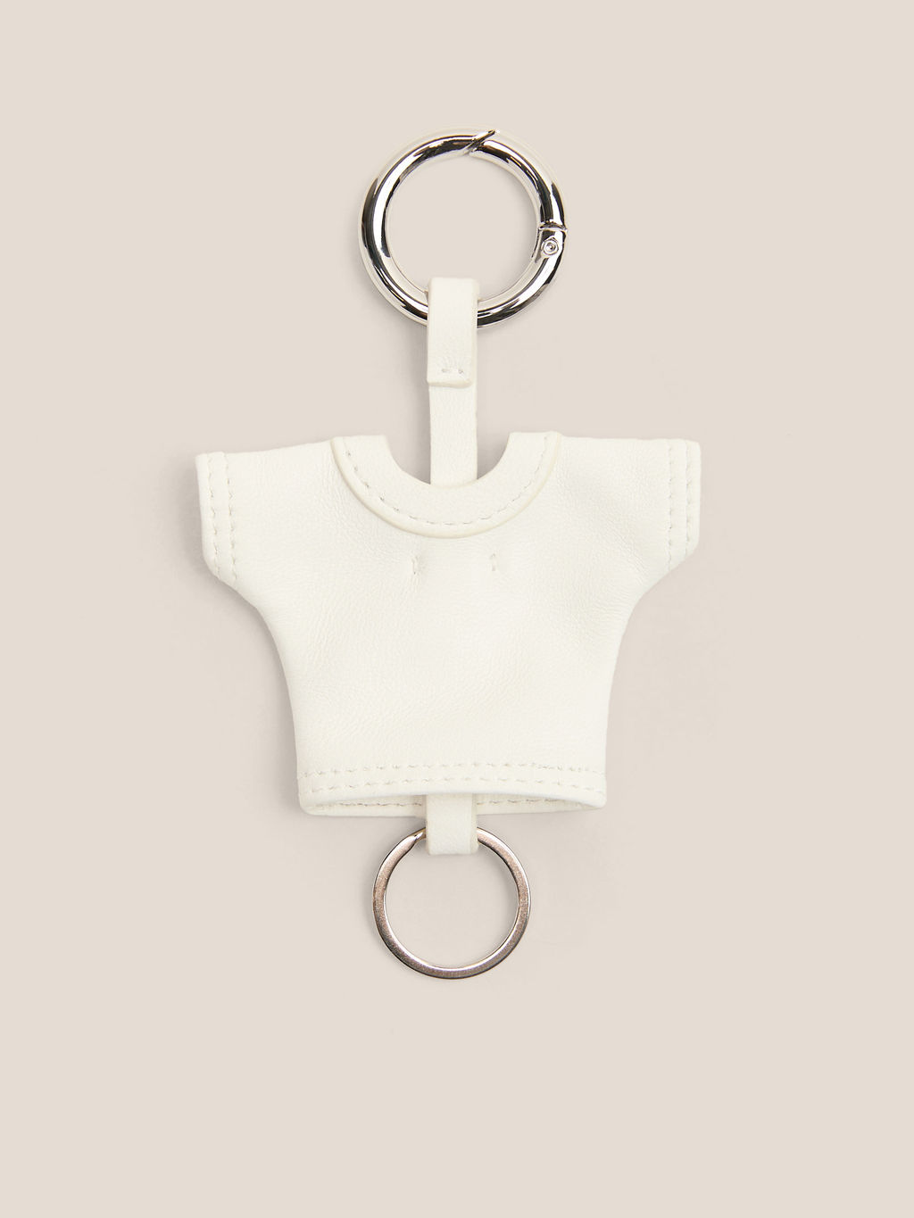 Брелок MM6 MAISON MARGIELA KEY CHAIN + BAG CHARM Артикул 4670831, белый