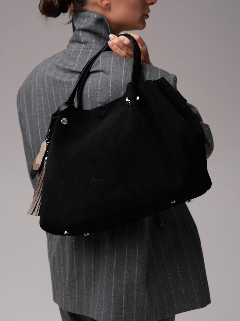 Замшевая сумка с матрешкой Vasilisa DBR 31210 черный фото 3