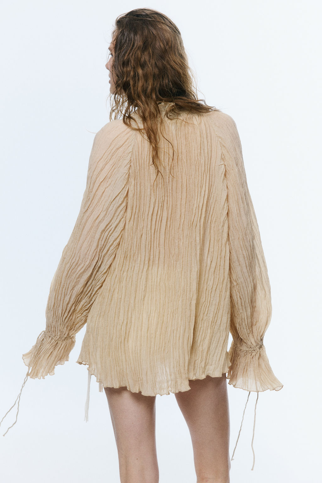 Blusa oversize efecto arrugado - H&m фото 3