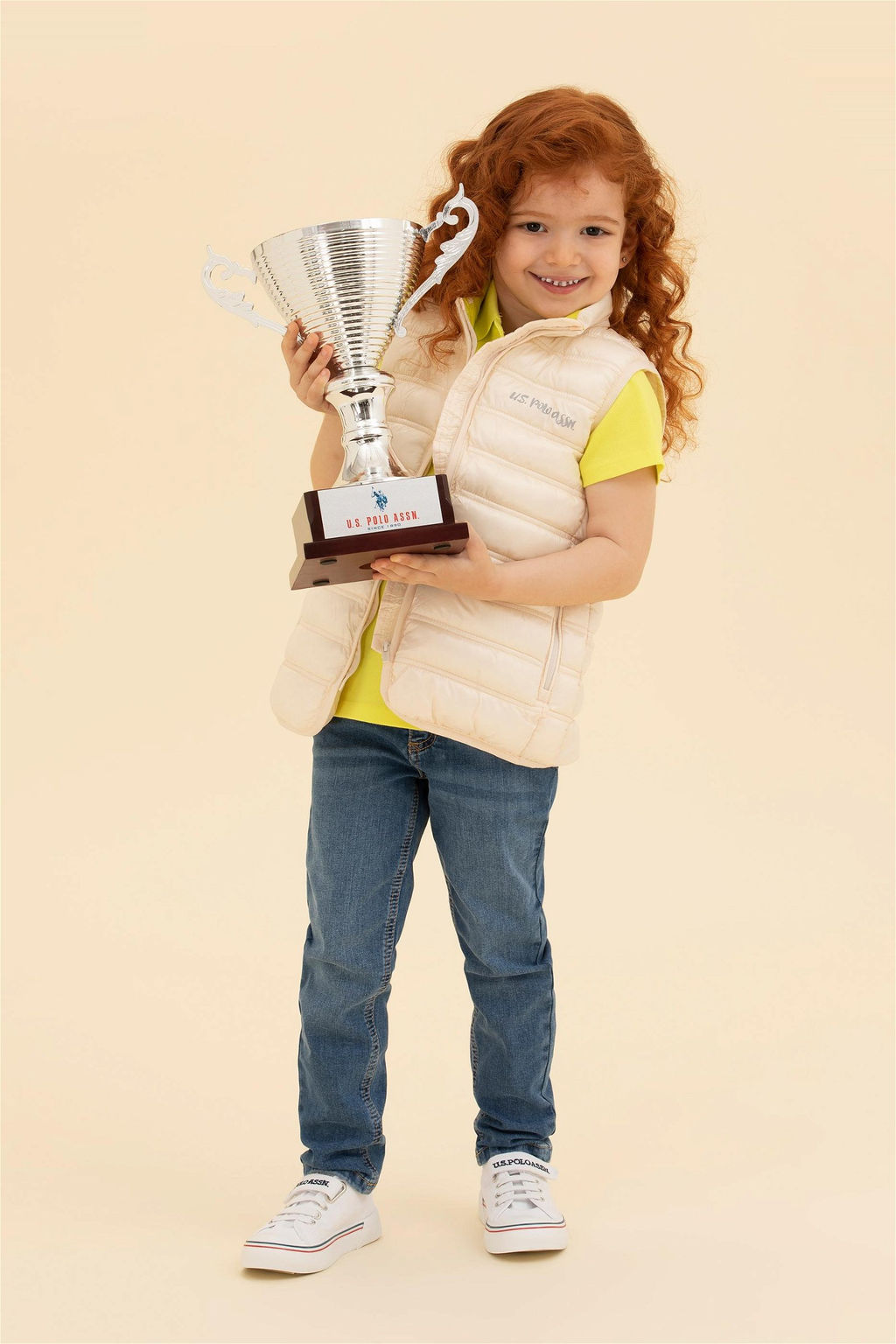 Бежевый жилет для девочки Неожиданная скидка в корзине - U.s. polo assn фото 2