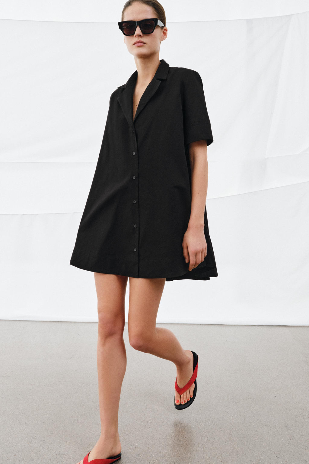 VESTIDO CORTO POPEL?N ZW COLLECTION / Negro - Zara фото 4