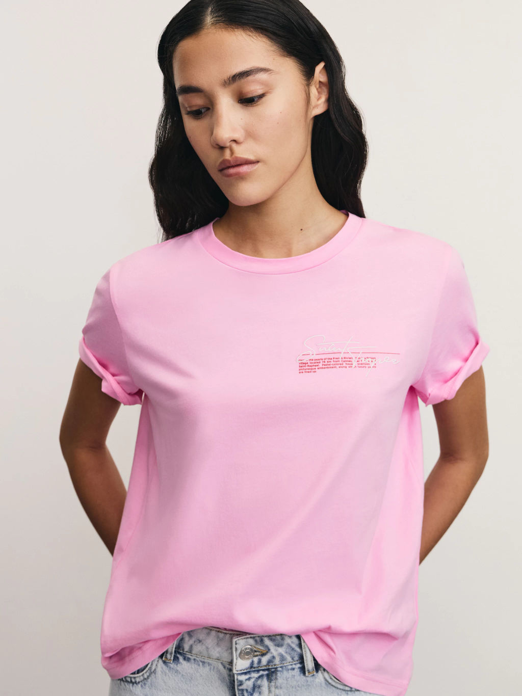 Базовая футболка с вышивкой / Zarina  фото 3