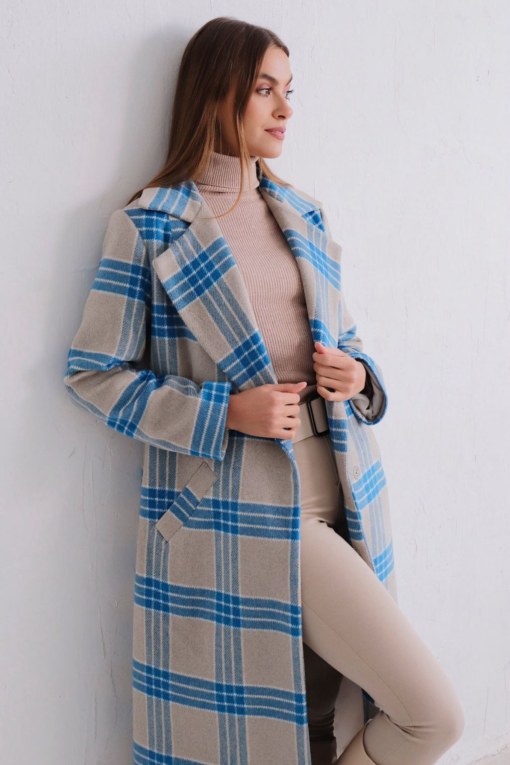 8395 Удлинённое пальто Hilton серо-голубое в клетку - Martichelli фото 6