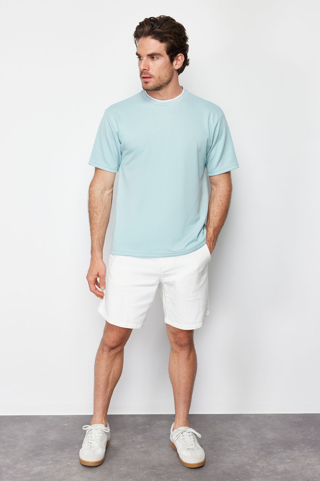 TRENDYOL MAN Premium Tas Oversize/Genis Kesim Triko Bantl? Dokulu Pike T-Shirt TMNSS23TS00079 - Trendyolmilla фото 41