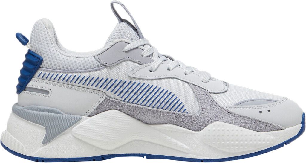 Кроссовки взрослые