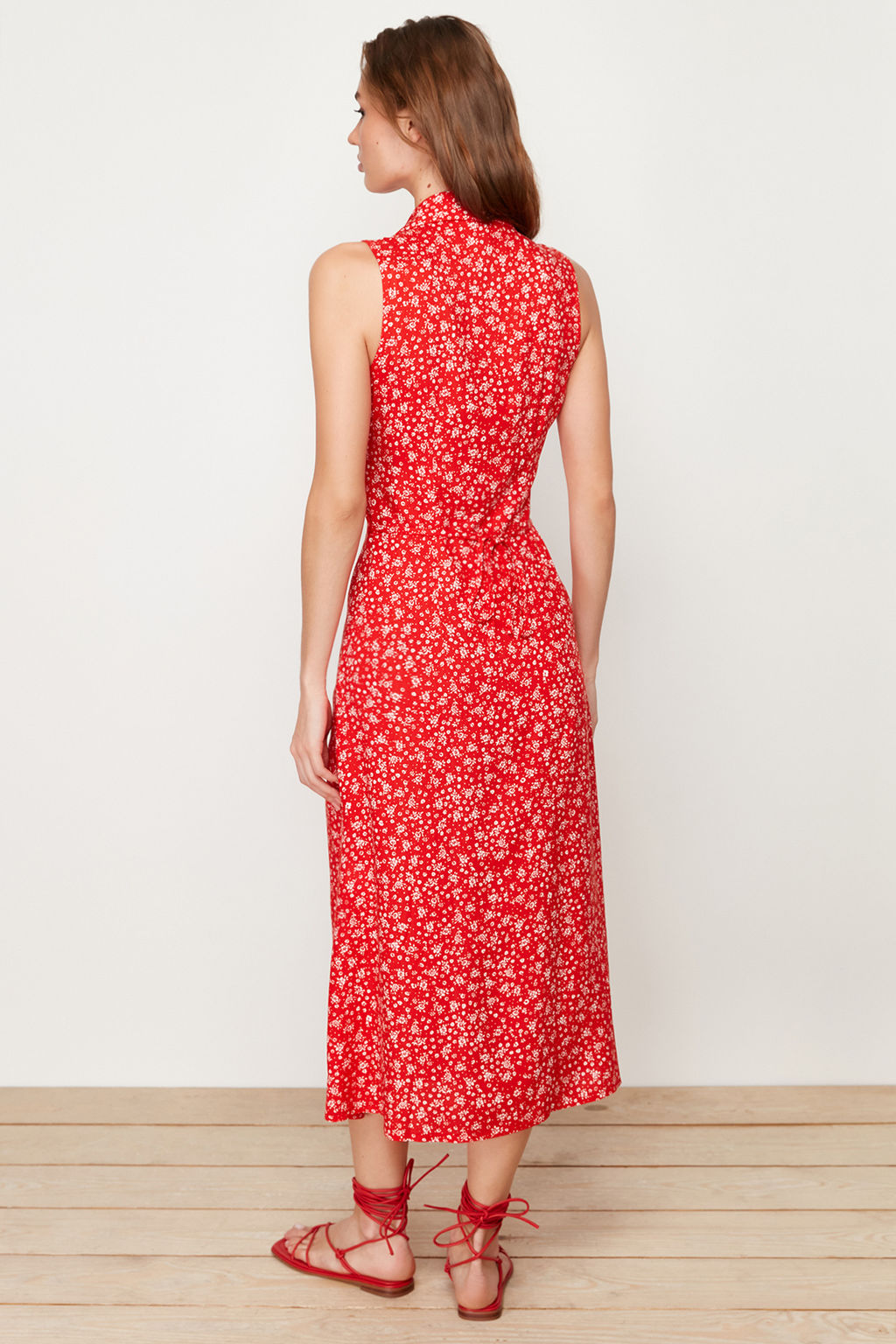 TRENDYOLMILLA K?rm?z? Cicekli Viskon Midi Dokuma Elbise TWOSS24EL00515  фото 16