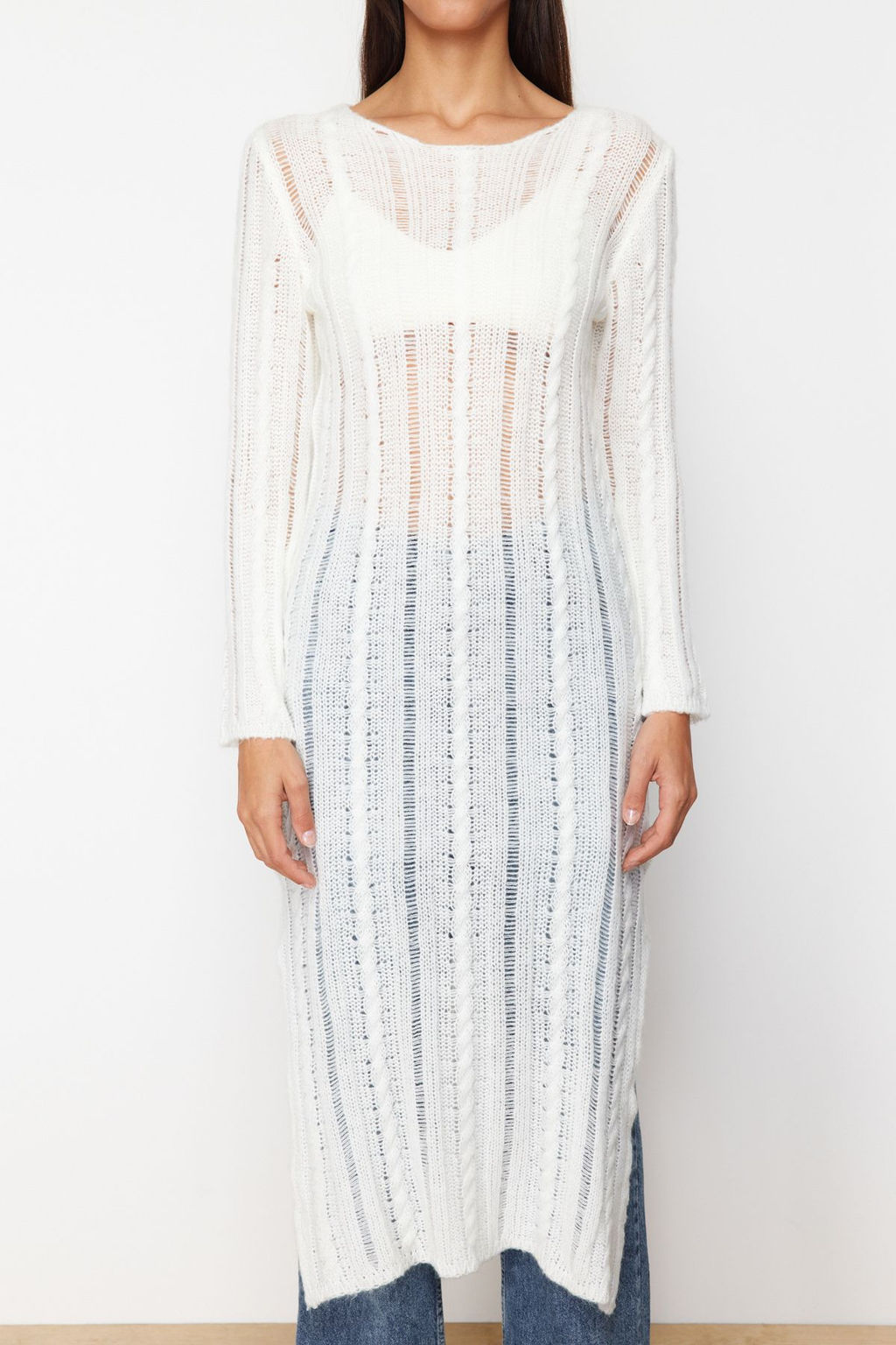 Ekru Yumusak Dokulu Gevsek Orgu Detayl? Triko Maxi Elbise TWOSS24EL00904 - Trendyolmilla фото 5