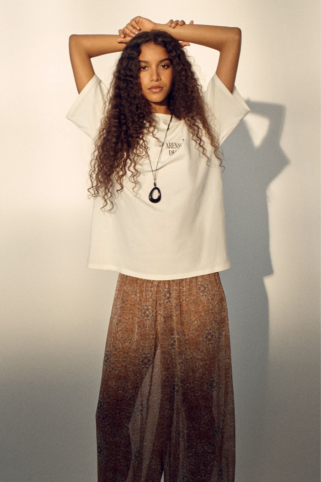 Camiseta oversize con motivo estampado - H&m фото 13