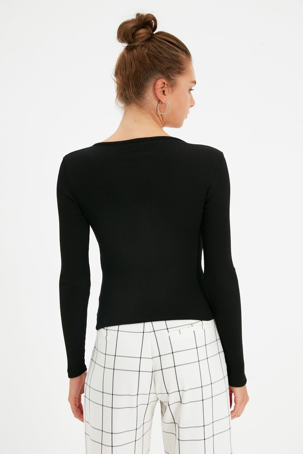 Siyah Fitted/Vucuda Oturan Kruvaze Yaka Uzun Kol Fitilli Esnek Orme Bluz TWOAW21BZ1274