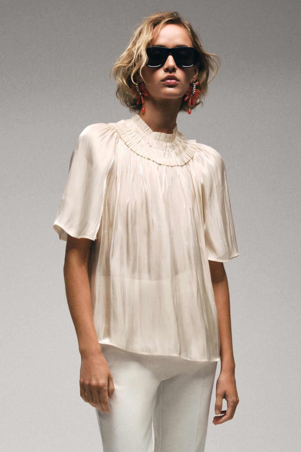 BLUSA EFECTO BRILLO / Vainilla - Zara фото 4