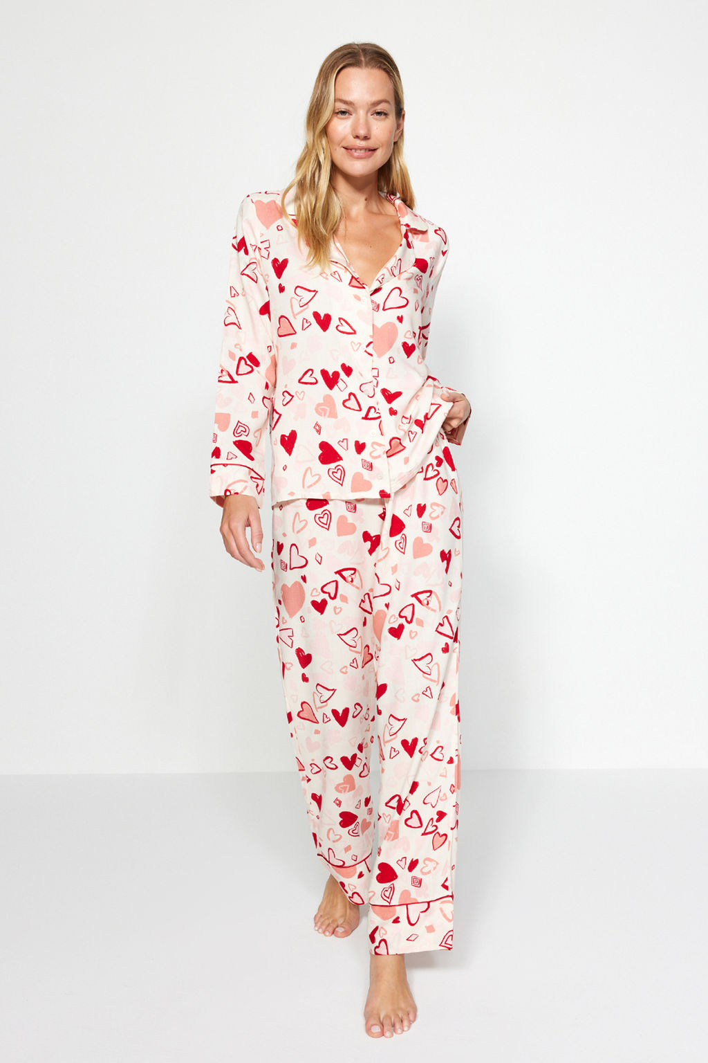 Kad?n Mini Me/Anne K?z Cok Renkli Kalpli Biyeli Viskon Dokuma Pijama Tak?m? THMAW24PT00091 - Trendyolmilla фото 3