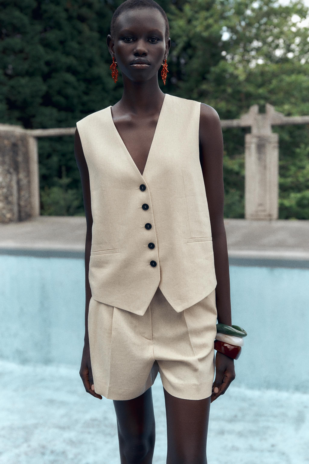 HIGH-WAIST LINEN BLEND BERMUDA SHORTS - Zara фото 3