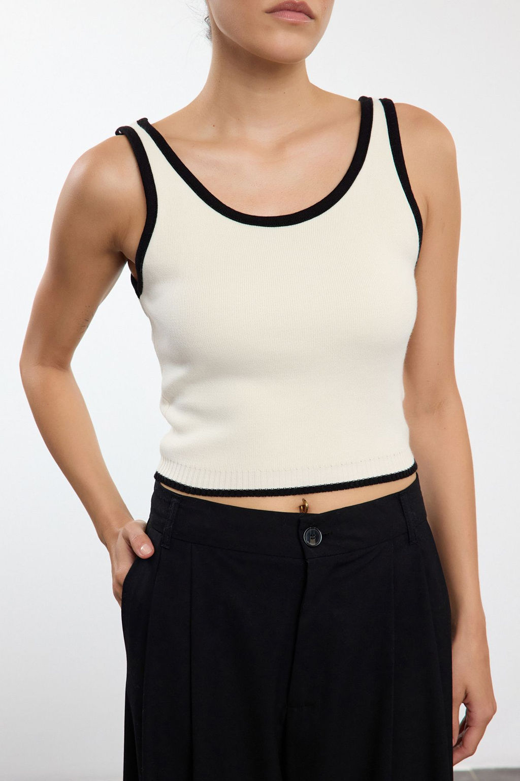 Tas Renk Bloklu Triko 2li Bluz-H?rka Tak?m TWOAW25HI00058
