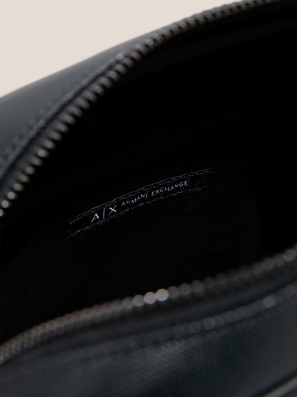 Мужская сумка через плечо ARMANI EXCHANGE DYLAN Артикул 4368632, темно-синий  фото 4