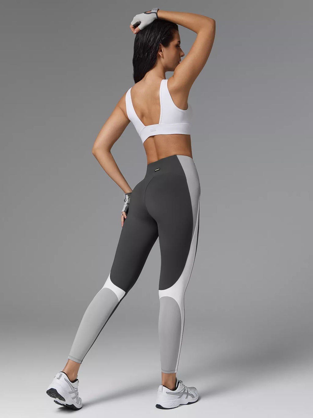 Спортивный топ-бра с широкими лямками - NEVERLATE фото 4