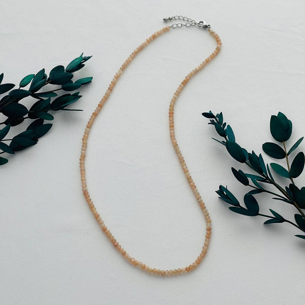 Бусы из Лунного камня