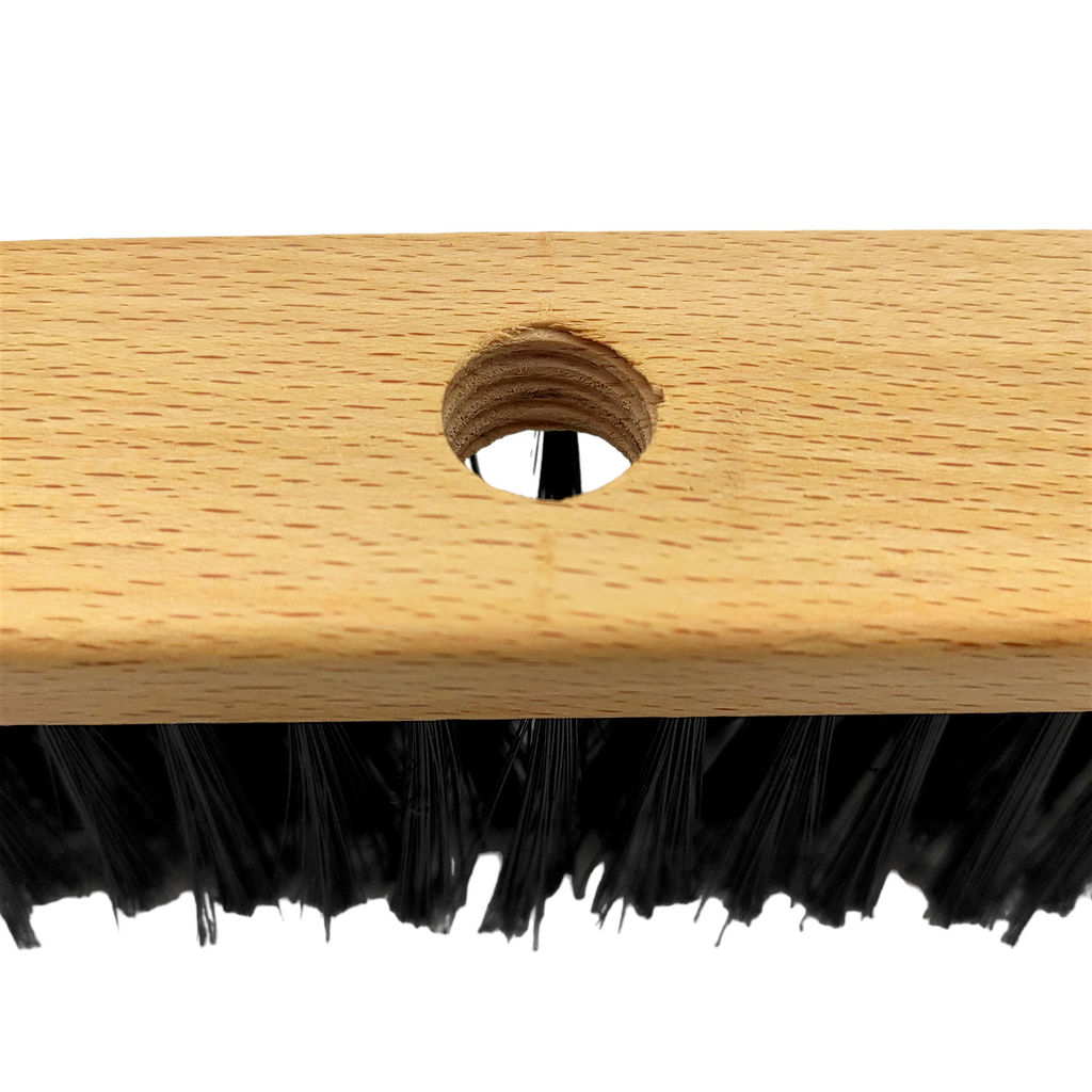 Щетка для пола деревянная 28х5х1,6см, черная щетина 7см, 82 пучка