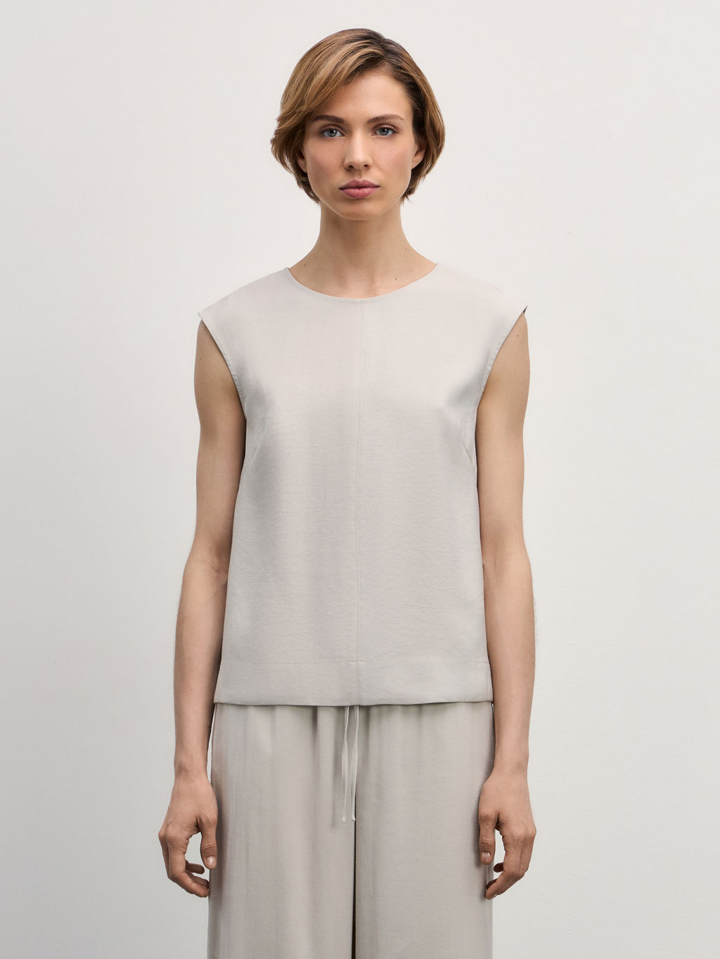 Топ из вискозы прямого кроя / Zarina фото 3