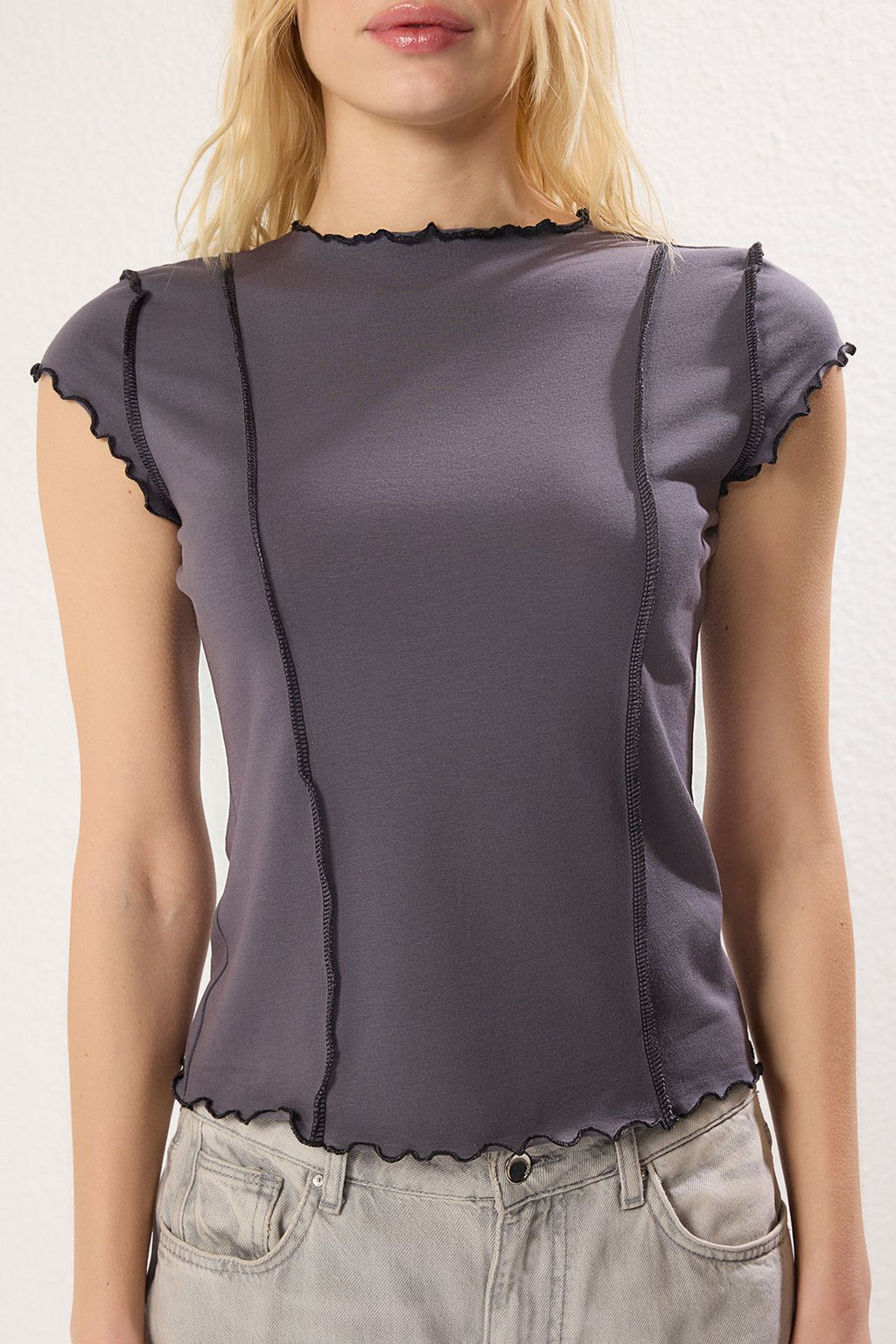 Pembe Kontrast Dikisli Fitted/Vucuda Oturan Orme Bluz TWOSS25BZ00029 - Trendyolmilla фото 8