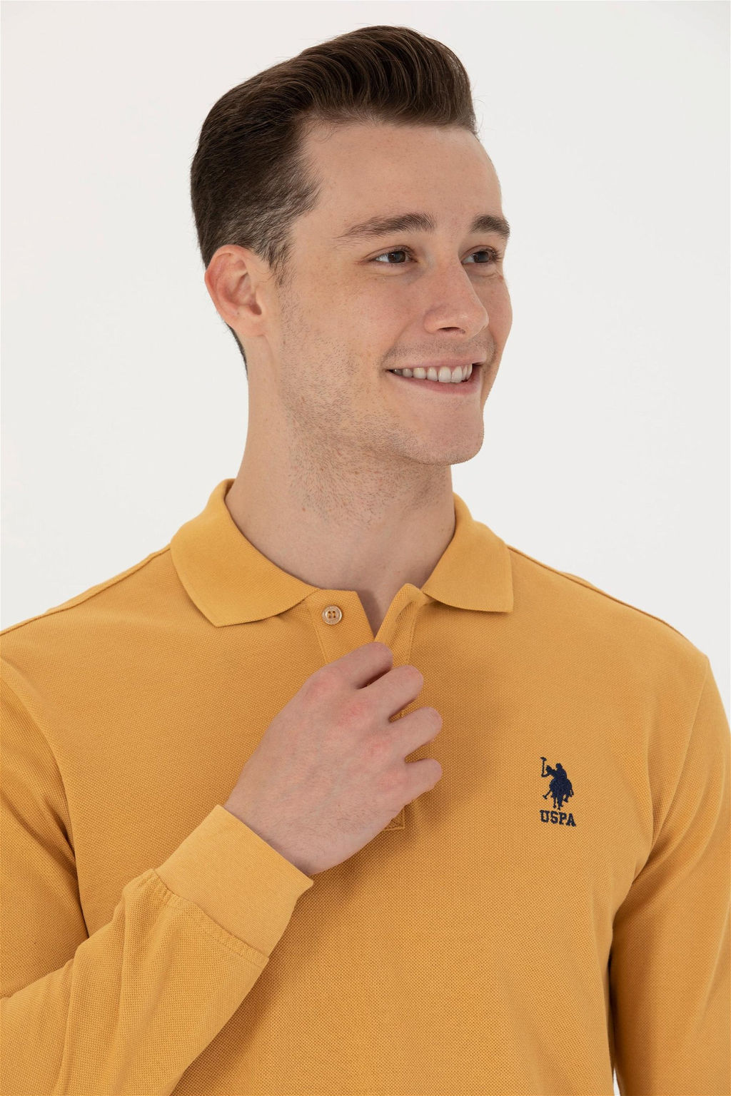 U. S. Polo Assn / Мужской горчичный базовый свитшот - U.s. polo assn фото 2